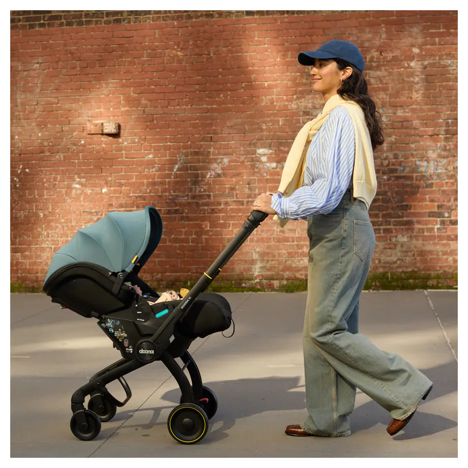 Doona X Infant Car Seat (Ocean Blue)