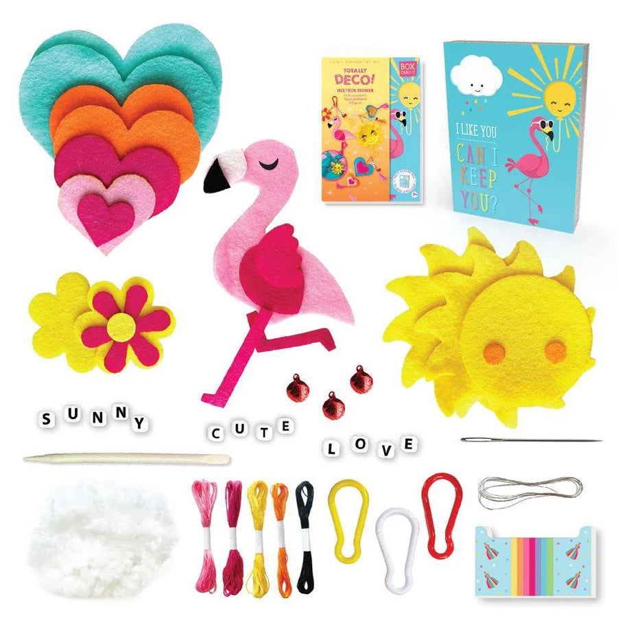 Box CanDIY Totally Deco! Backpack Charms Felt Art Kit