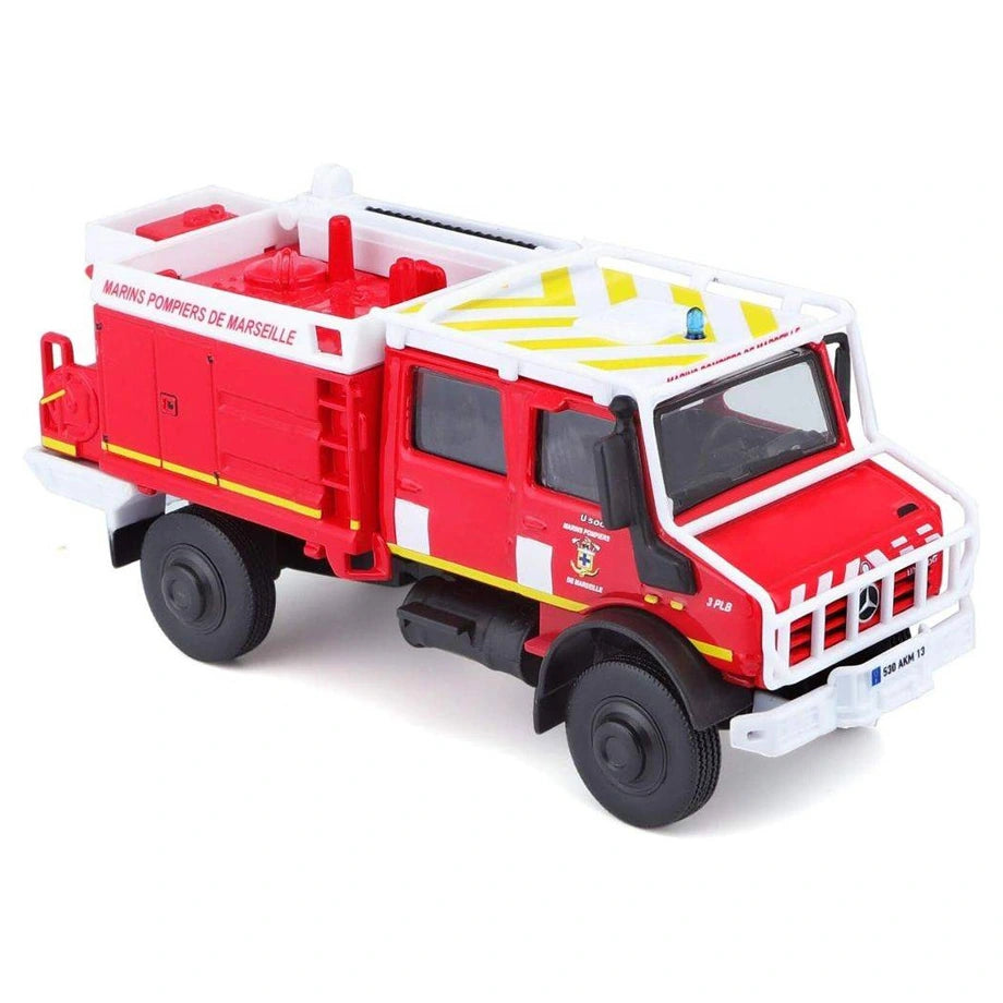 Bburago Mercedes-Benz Unimog U5023 Vehicle (1:52, Red)