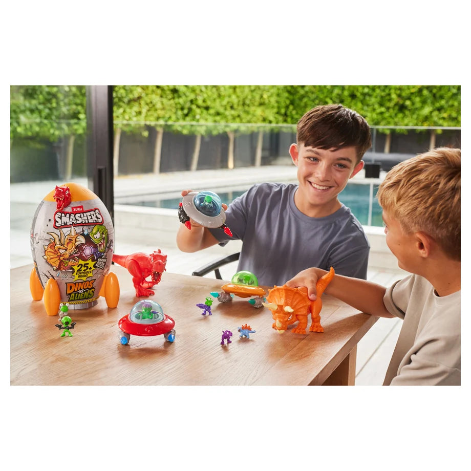 ZURU Smashers Dinos Vs Aliens Dinos Vs Aliens Rocket Series 1 Shrink Wrap (6Pcs)