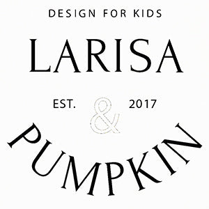 Larisa & Pumpkin