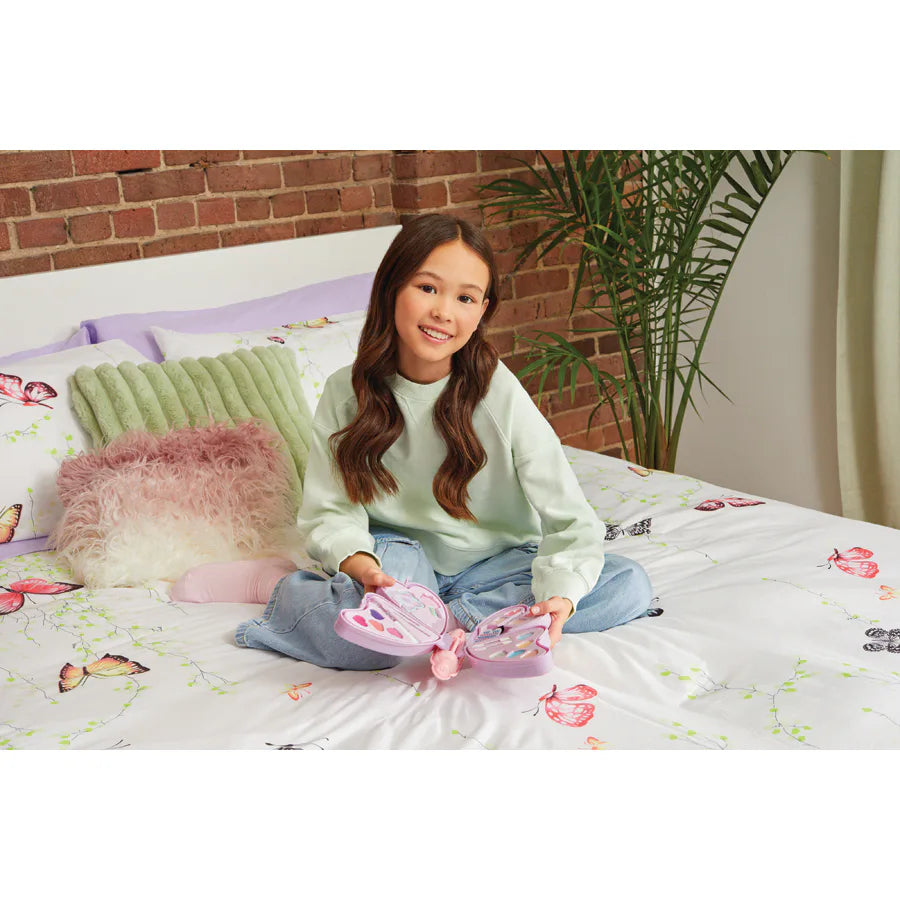 Make it Real Butterfly Cosmetic Set Make it Real Butterfly Cosmetic Set