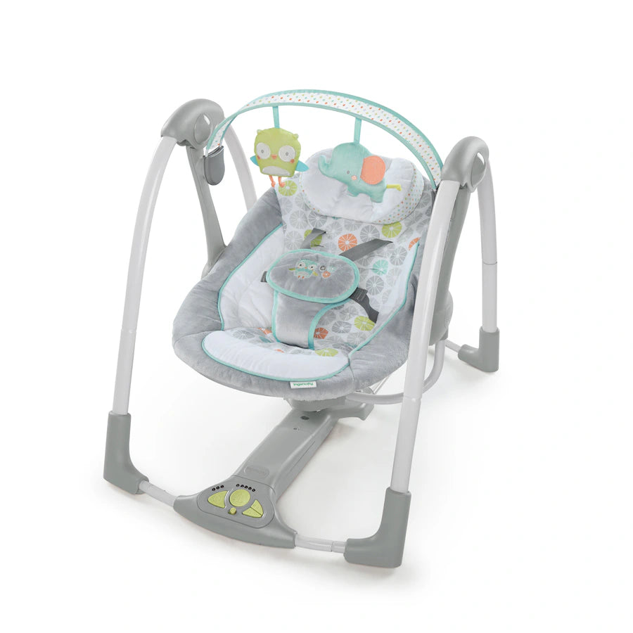 أرجوحة محمولة من Ingenuity Swing 'n Go مع عناق وهتافات أرجوحة محمولة من Ingenuity Swing 'n Go مع عناق وهتافات
