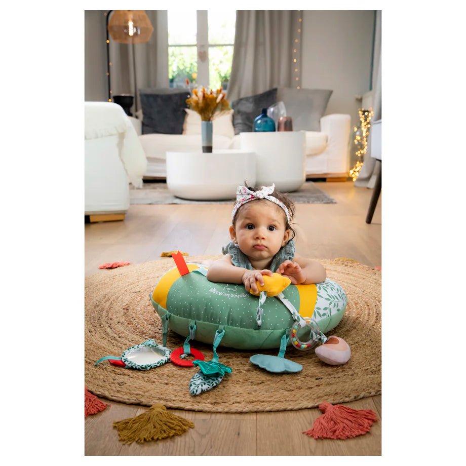 Sophie La Girafe Cosy Play Cushion Baby Activity Toy (Multicolour)
