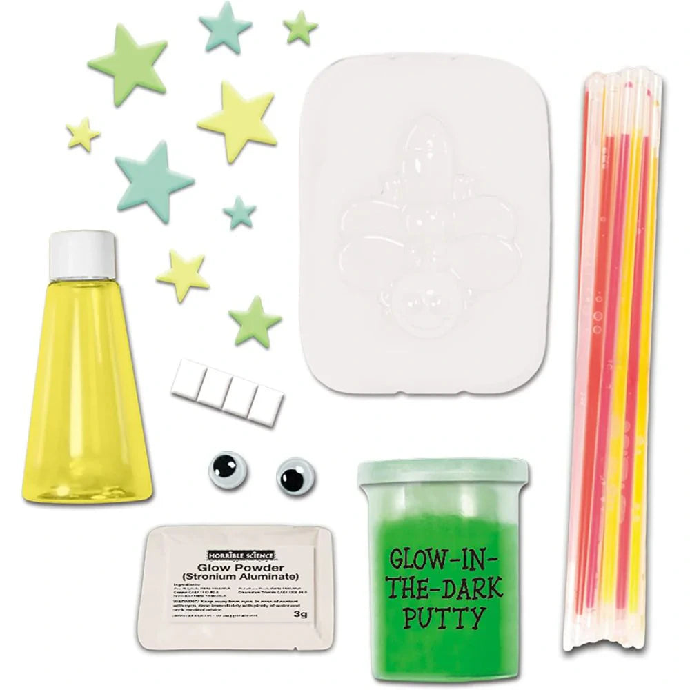 مجموعة Galt Horrible Science Ghastly Glow Kit مجموعة Galt Horrible Science Ghastly Glow Kit