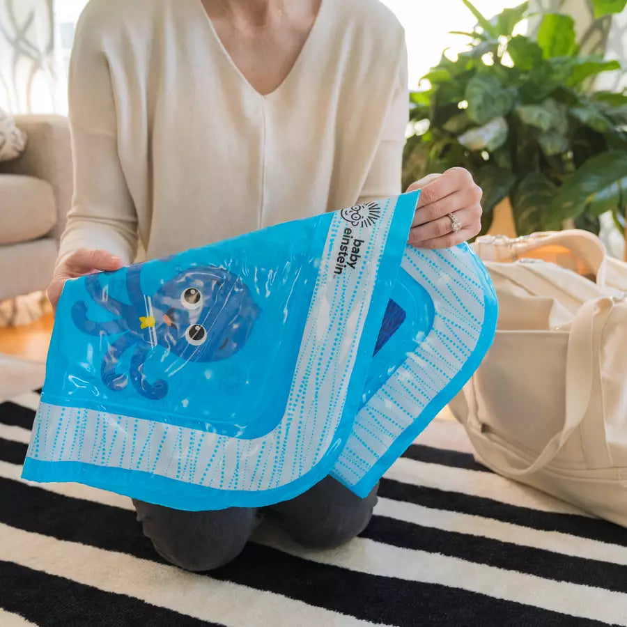 Baby EinsteinOpus’s Ocean of Discovery Tummy Time Water Mat