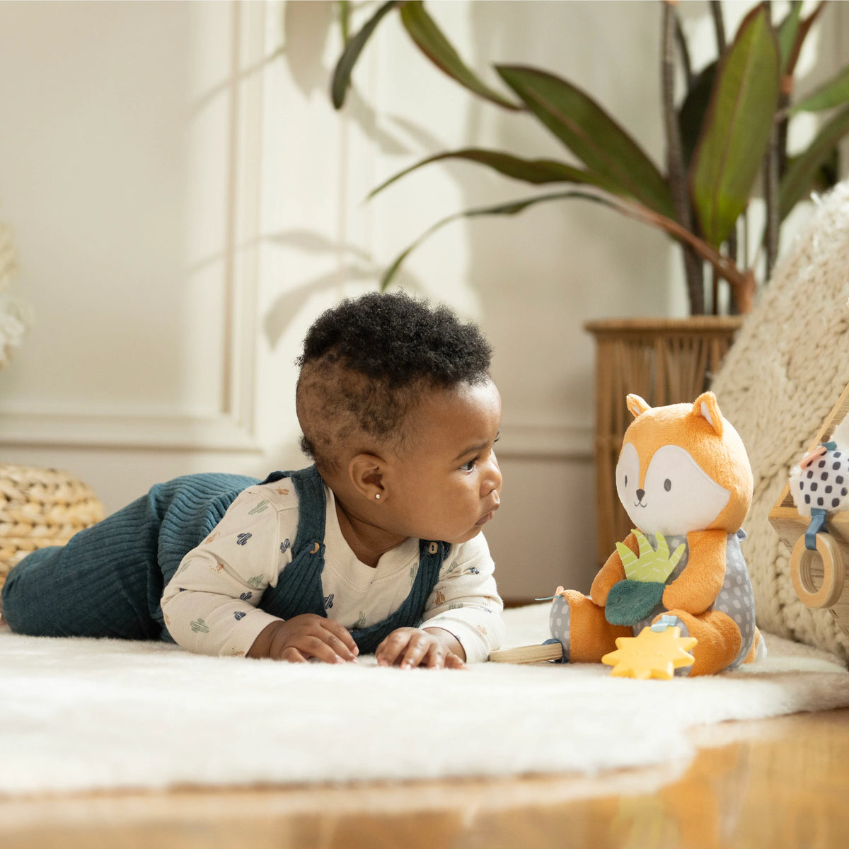 Ingenuity Calm Springs Plush Activity Pal (Kitt)