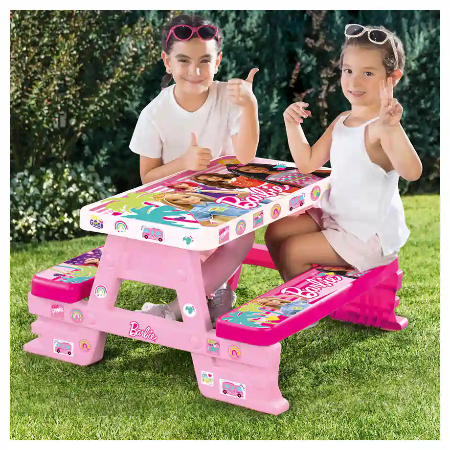 Dolu Barbie Picnic Table