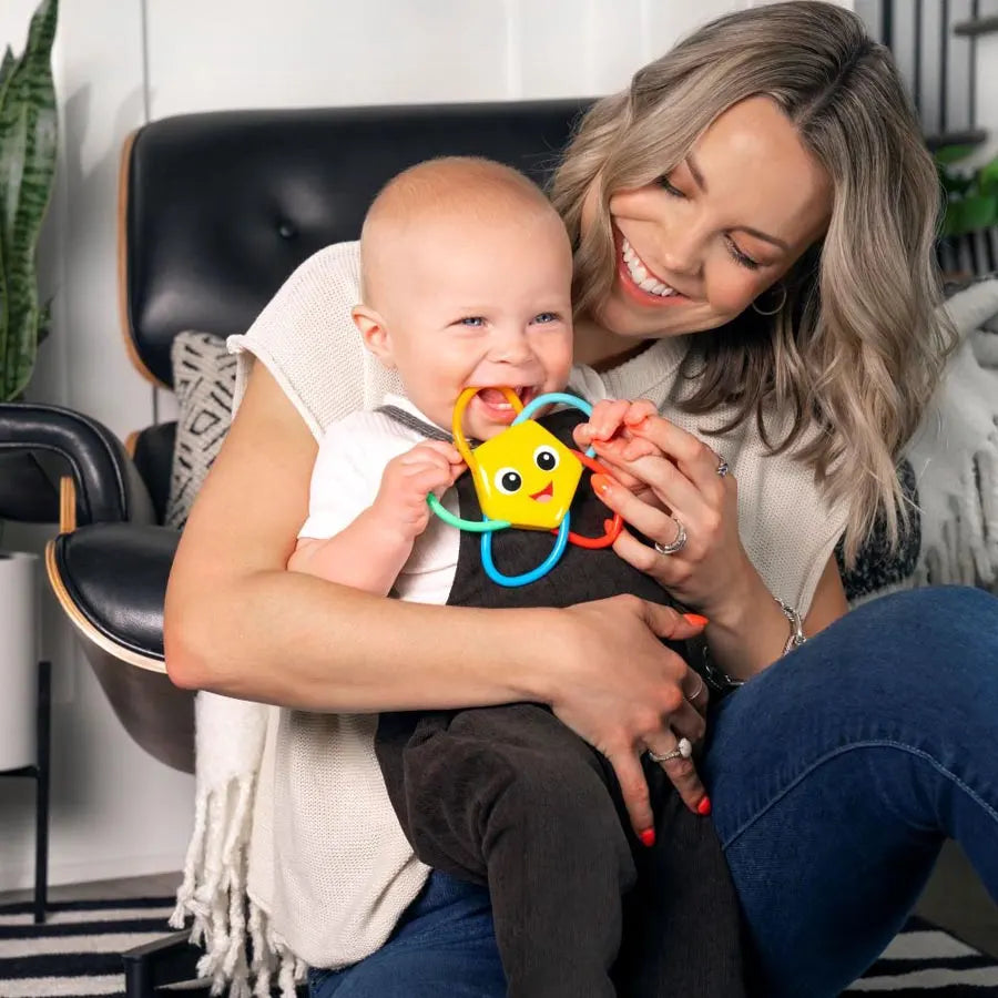 لعبة خشخيشة على شكل نجمة من Baby Einstein Ocean Explorers لعبة خشخيشة على شكل نجمة من Baby Einstein Ocean Explorers