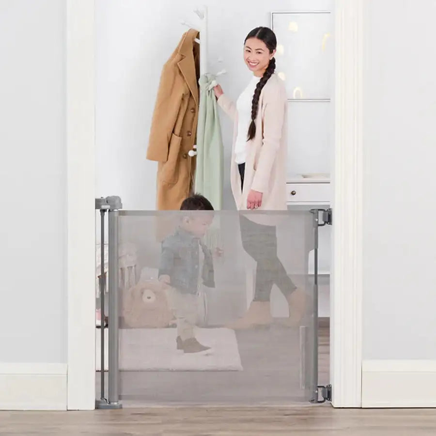 Regalo Fabric Retractable Gate