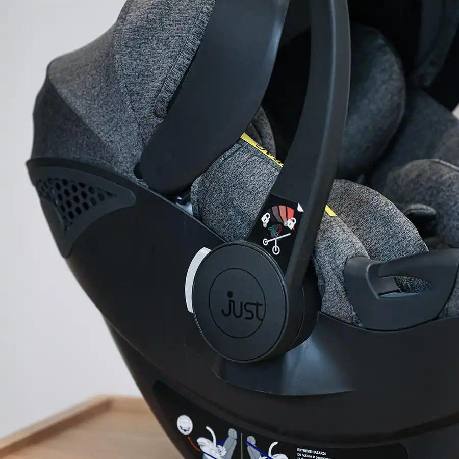 مقعد سيارة للأطفال من Just Essentials مع نظام Isofix (رمادي) مقعد سيارة للأطفال من Just Essentials مع نظام Isofix (رمادي)