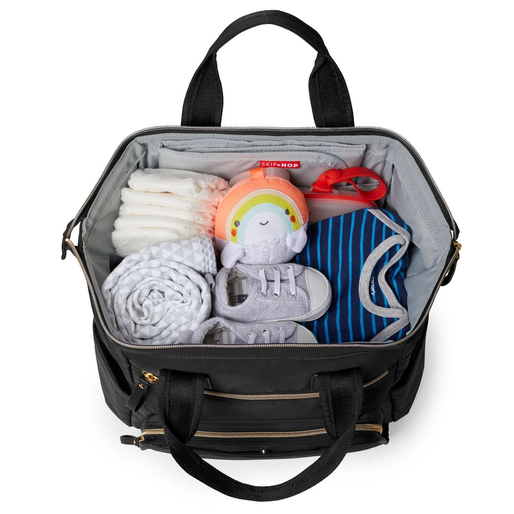 Skip Hop Main Frame Diaper Backpack (Black) Skip Hop Main Frame Diaper Backpack (Black)