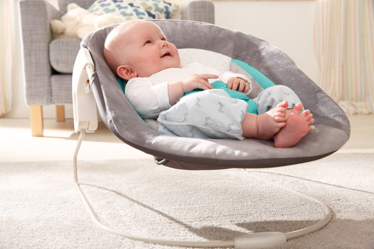 Hauck Alpha Plus & Tray & Bouncer 2-In-1 Bear Hearts & Highchair pad Deluxe Teddy (Grey)
