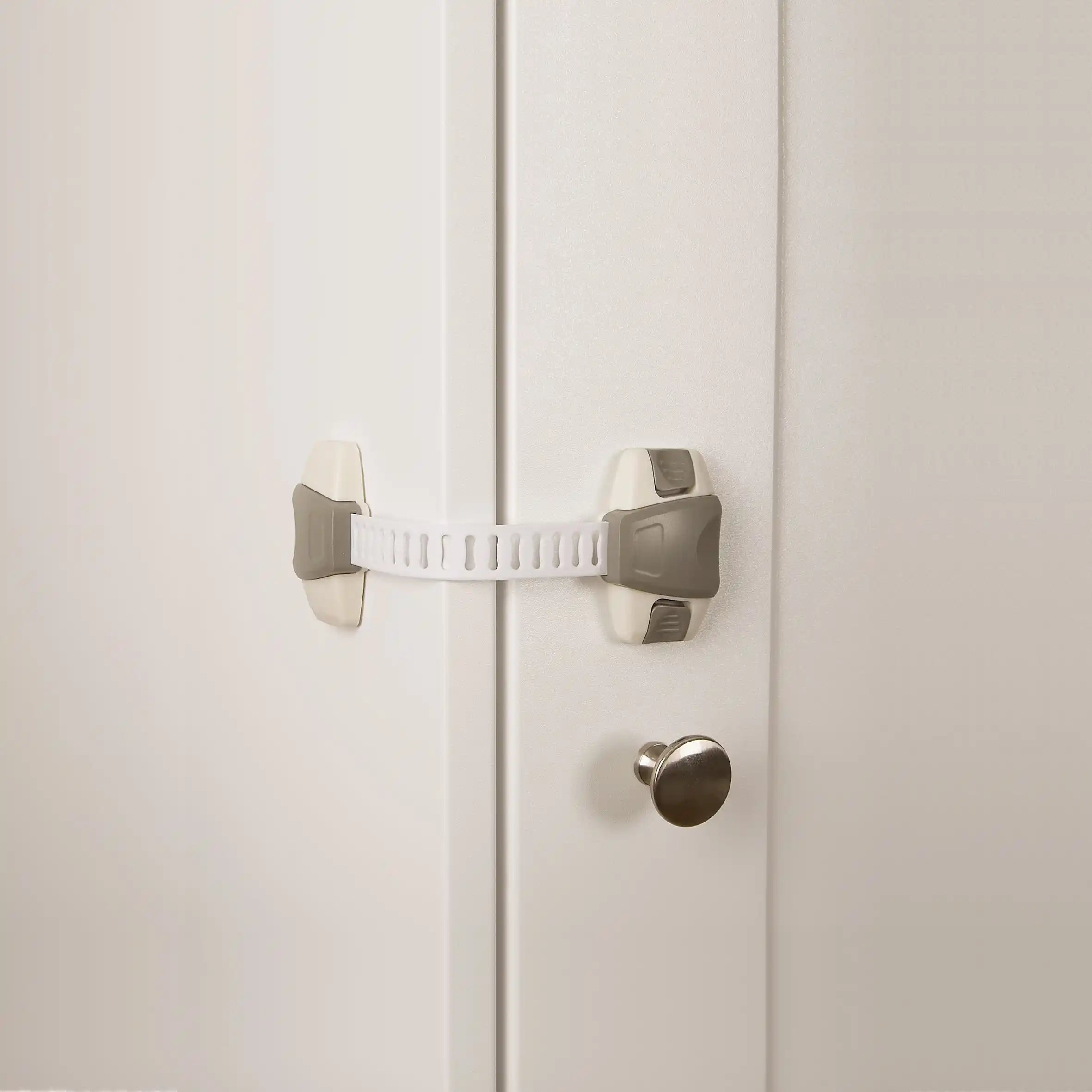 Clippasafe Adjustable Multi-Purpose Latch (White/Grey) Clippasafe Adjustable Multi-Purpose Latch (White/Grey)