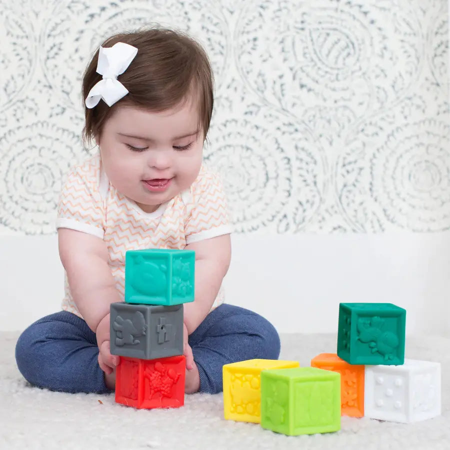 Infantino - Squeeze & Stack Block Set - 8pcs