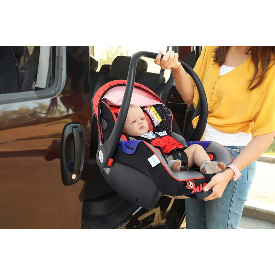 <tc>مقعد سيارة / حاملة أطفال ديزني ميكي ماوس (حتى 13 كجم)</tc>