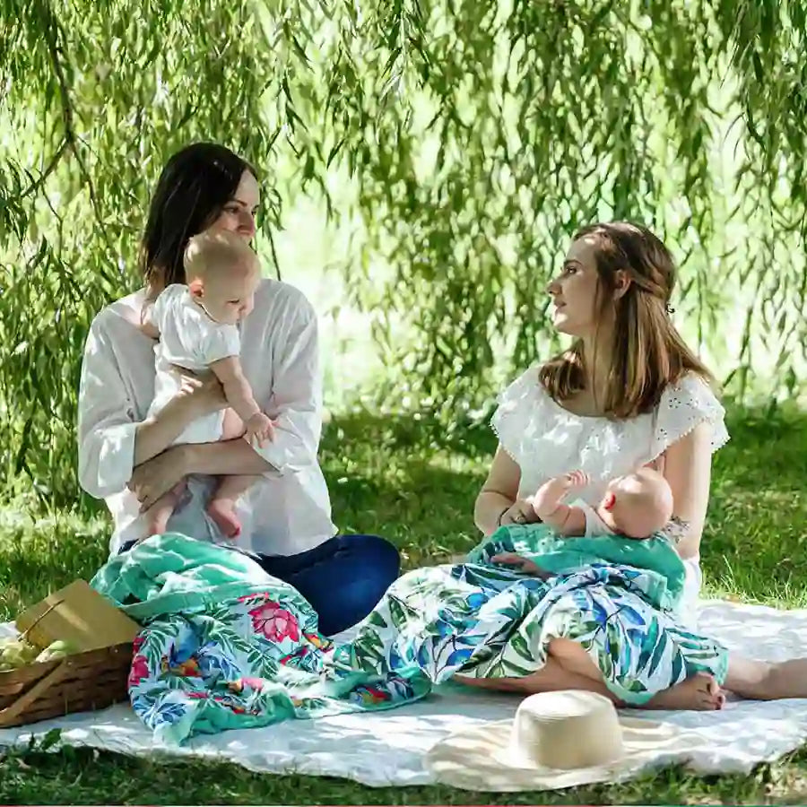 تومي ليز - بطانية أطفال راقصة (106x106 سم) تومي ليز - بطانية أطفال راقصة (106x106 سم)