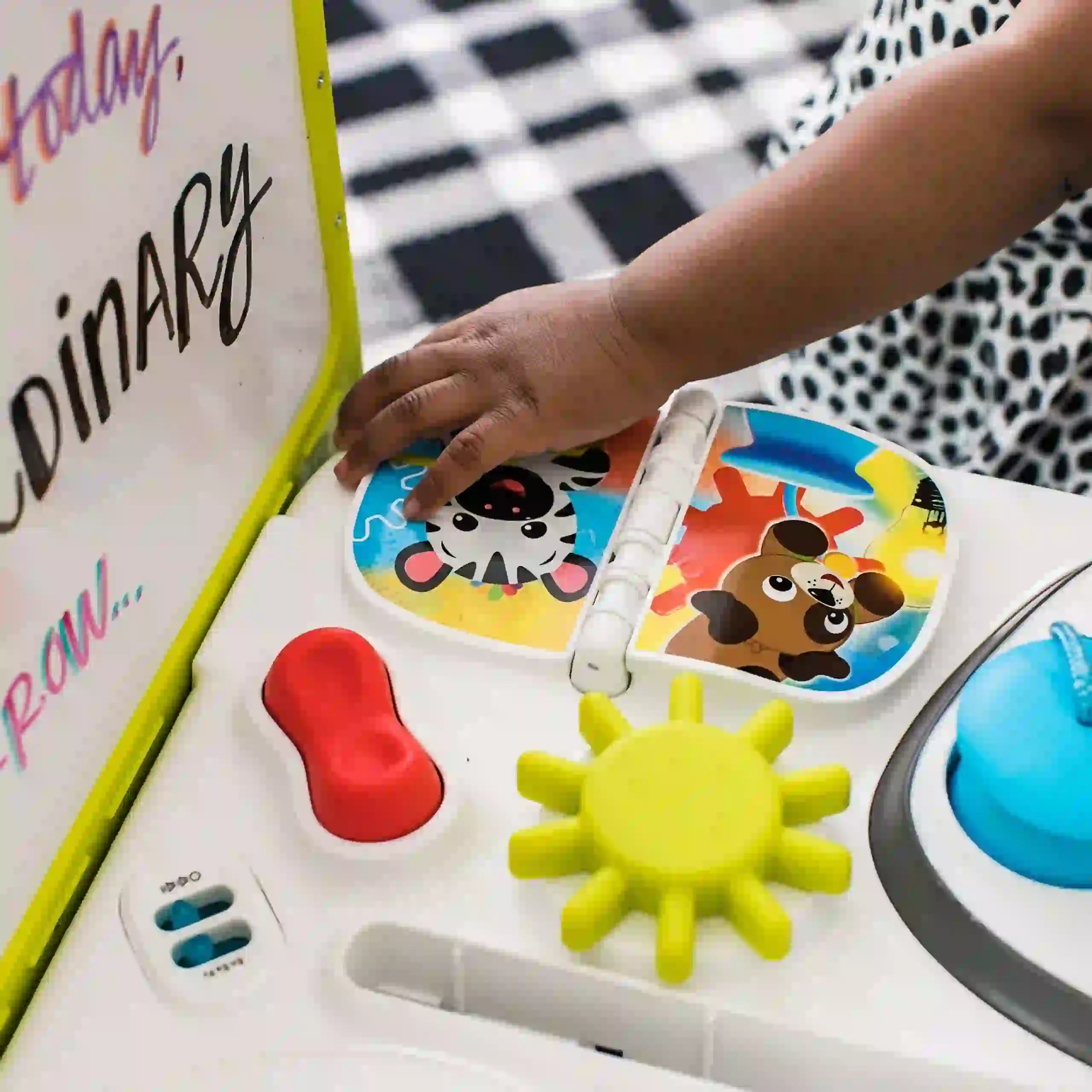 Baby Einstein Curiosity Table Activity Station Baby Einstein Curiosity Table Activity Station