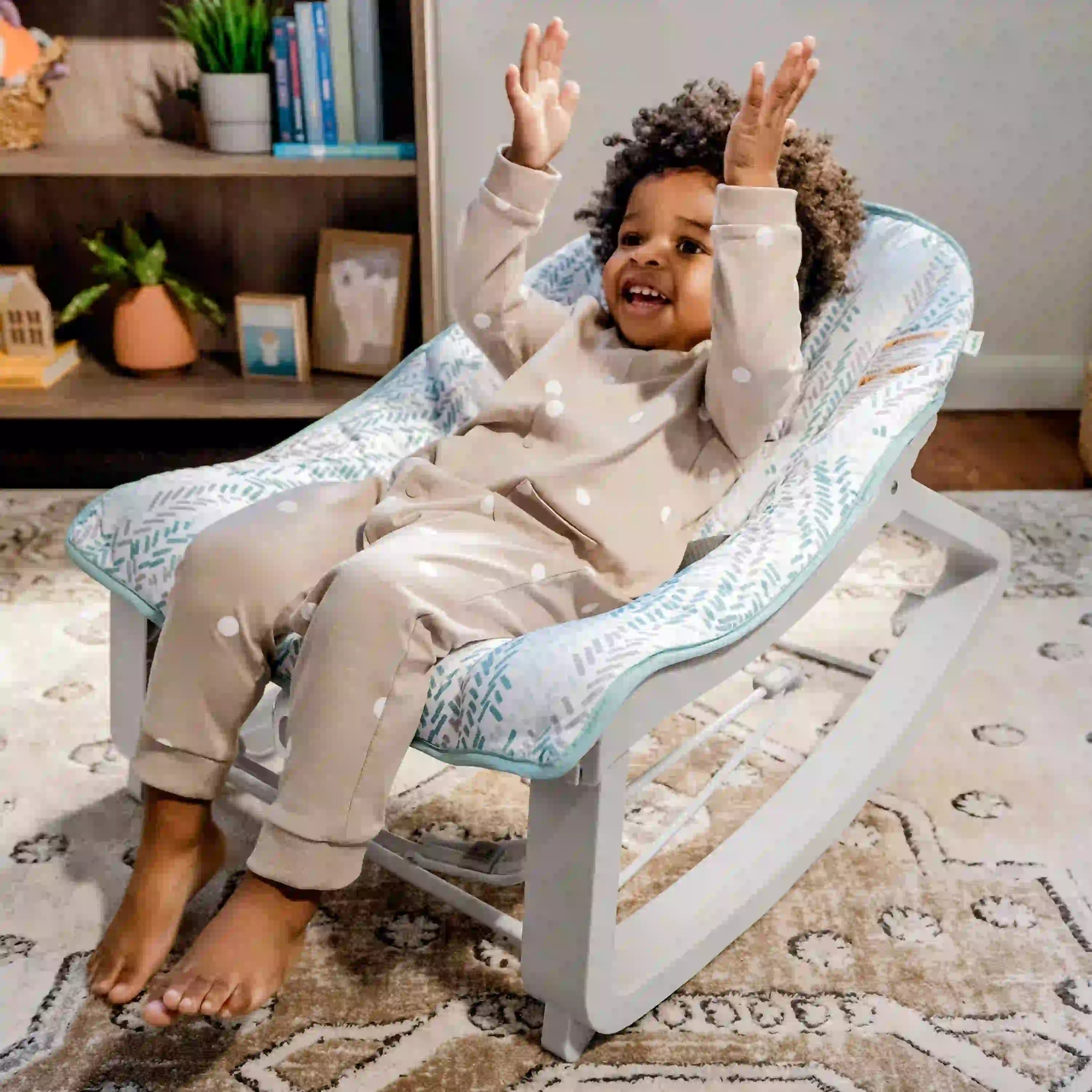 مقعد Ingenuity Keep Cozy 3 في 1 Grow with Me Bounce & Rock - شجرة التنوب مقعد Ingenuity Keep Cozy 3 في 1 Grow with Me Bounce & Rock - شجرة التنوب