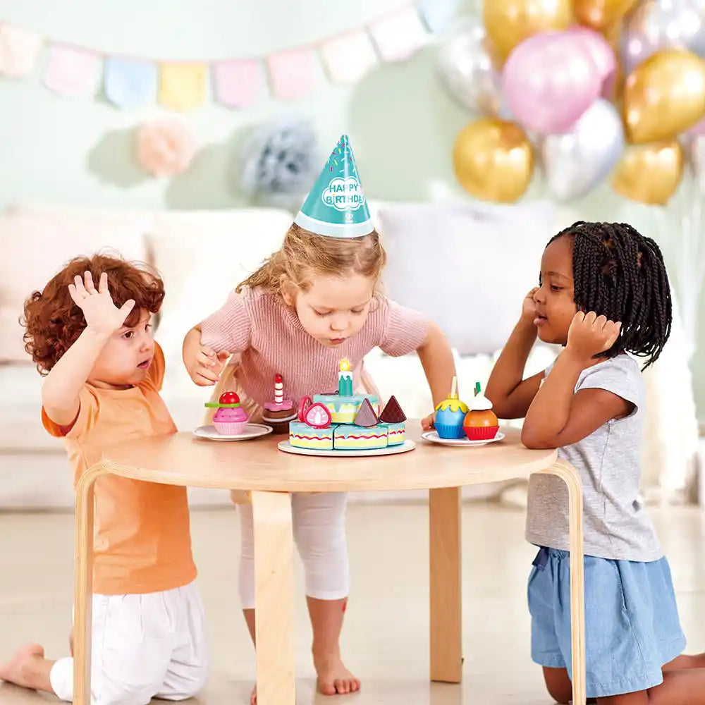كعكة عيد ميلاد سعيدة تفاعلية من هابي كعكة عيد ميلاد سعيدة تفاعلية من هابي