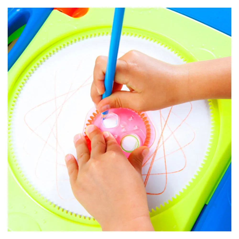 مجموعة Crayola Art-To-Go 4 في 1 Spiral Art Studio مجموعة Crayola Art-To-Go 4 في 1 Spiral Art Studio