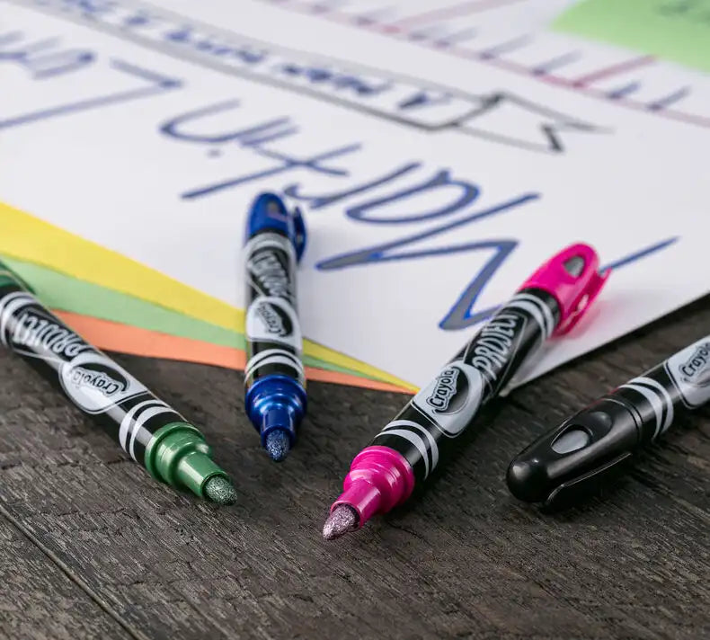 أقلام تحديد معدنية من مجموعة Crayola Project، عبوة من 4 قطع أقلام تحديد معدنية من مجموعة Crayola Project، عبوة من 4 قطع
