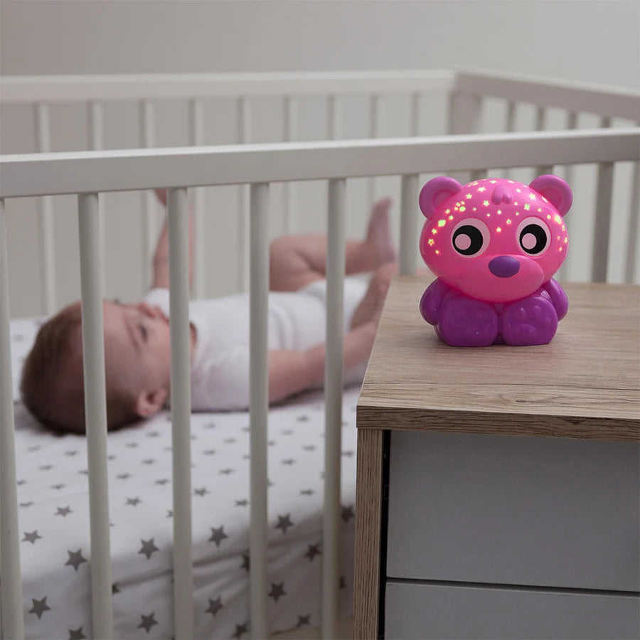 مصباح ليلي وجهاز عرض على شكل دب من Playgro Goodnight (وردي) مصباح ليلي وجهاز عرض على شكل دب من Playgro Goodnight (وردي)