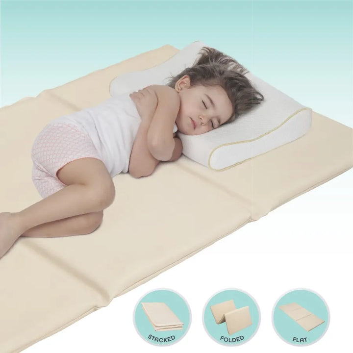 Moon - 3-Fold Daycare Mattress - 126 x 65 x 3 cm