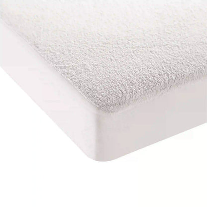 Moon Waterproof Crib Mattress Protector (70 x 133 x 12 cm)