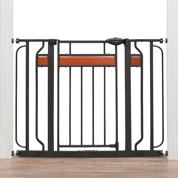 Regalo Home Accents Extra Wide Walk Thru Gate (106 x 76 cm)