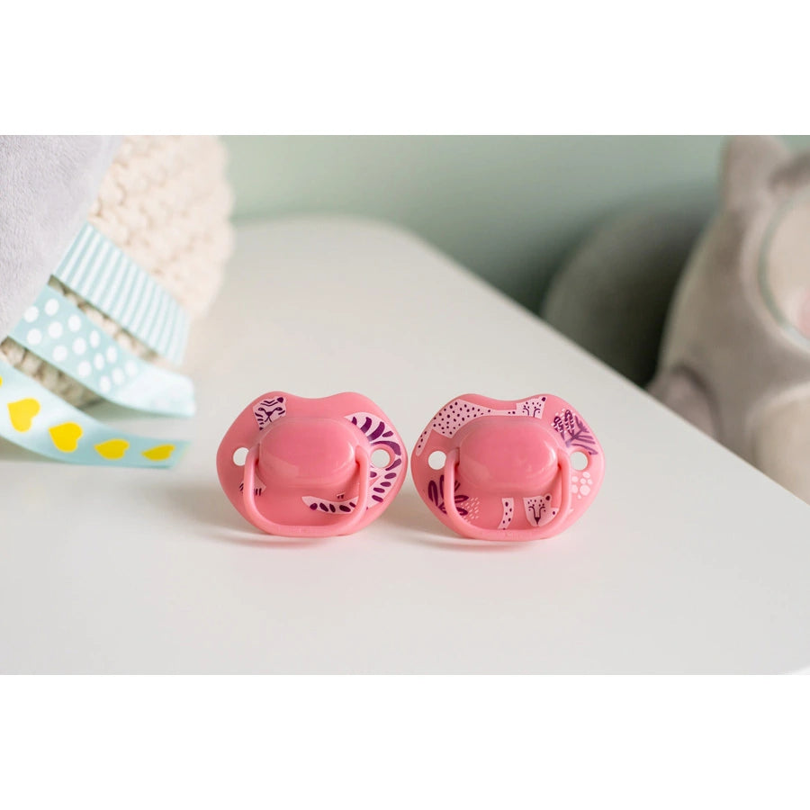 Tommee Tippee  Moda Soother Pack of 2 (0-6M)