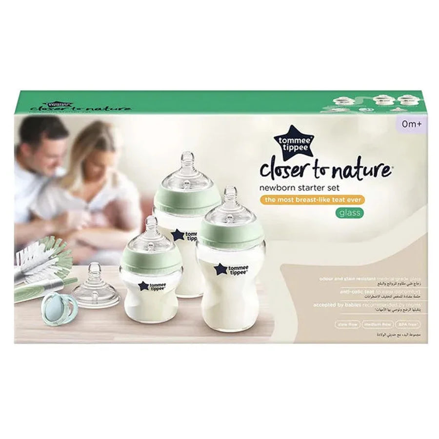 Tommee Tippee Closer to Nature Glass Feeding Bottle Kit, Starter Set - Clear