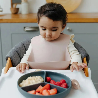 Pippeta Silicone Bib (Meadow Green)