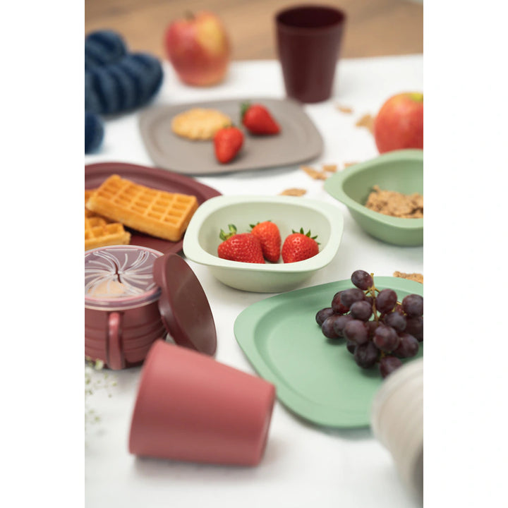 Nip Eco-Friendly 2in1 Snack box w/ Silicone Cover (Grey) 250ml