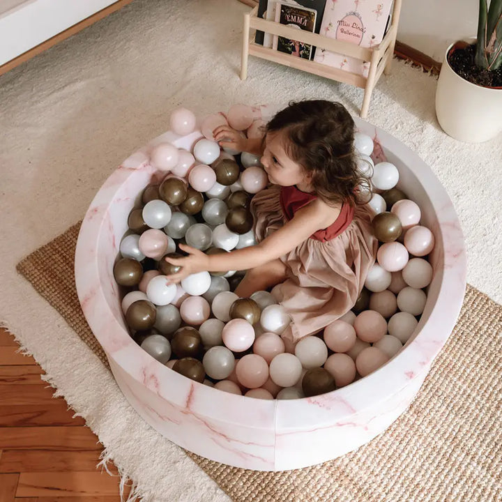 Larisa & Pumpkin Pink Marble Ball Pit