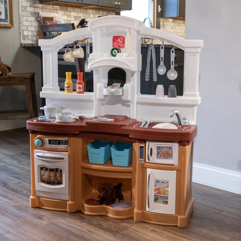Step2 Fun With Friends Kitchen Playset