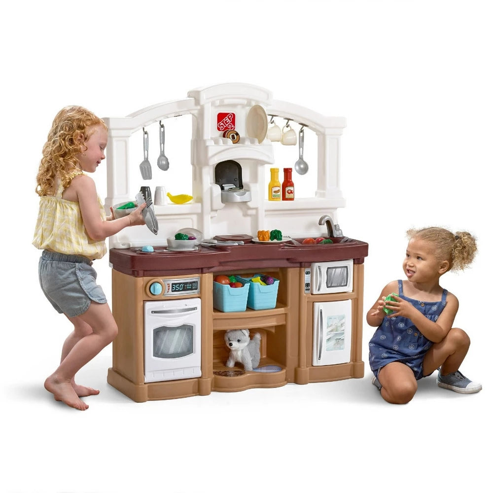 Step2 Fun With Friends Kitchen Playset