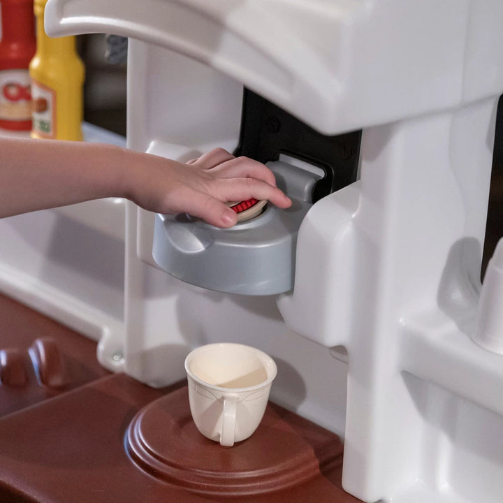 Step2 Fun With Friends Kitchen Playset