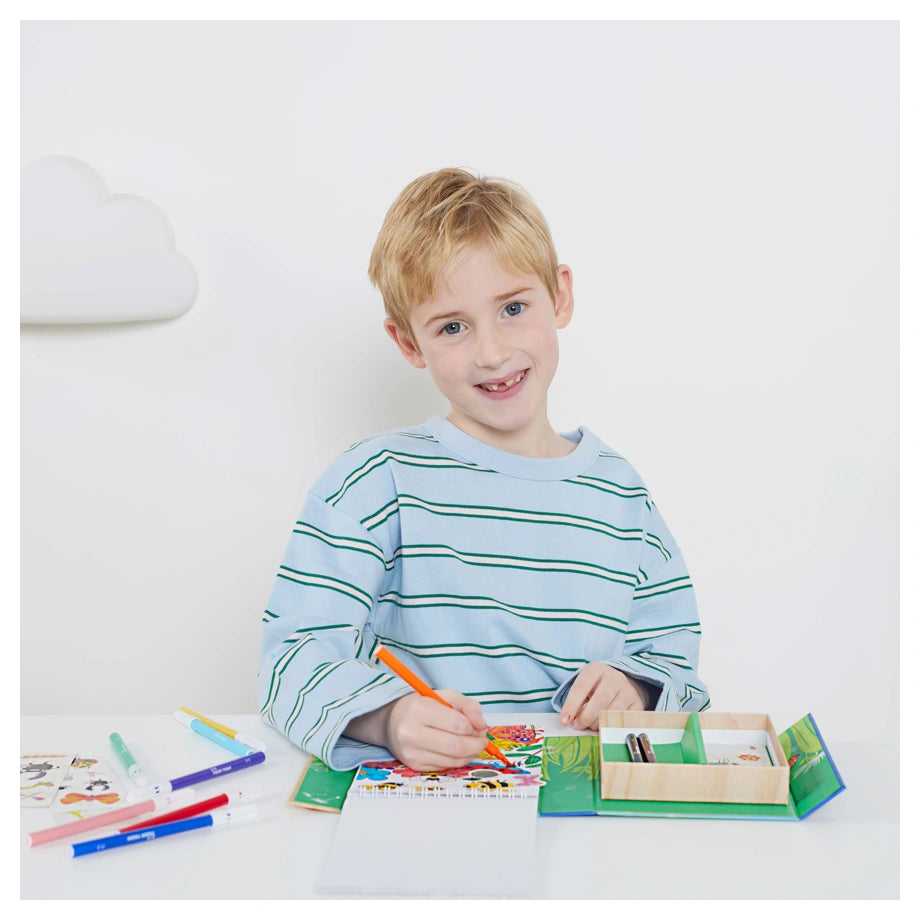 Tiger Tribe Backyard Bugs Colouring Set