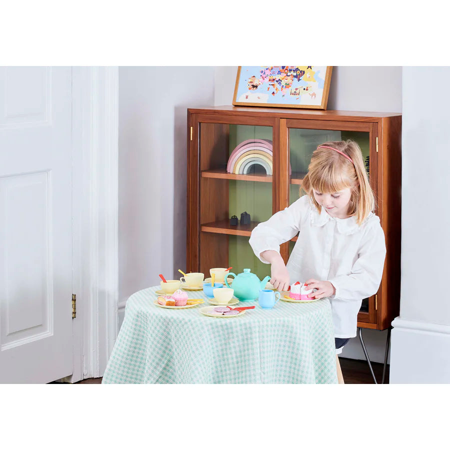 Casdon Tea Set Casdon Tea Set