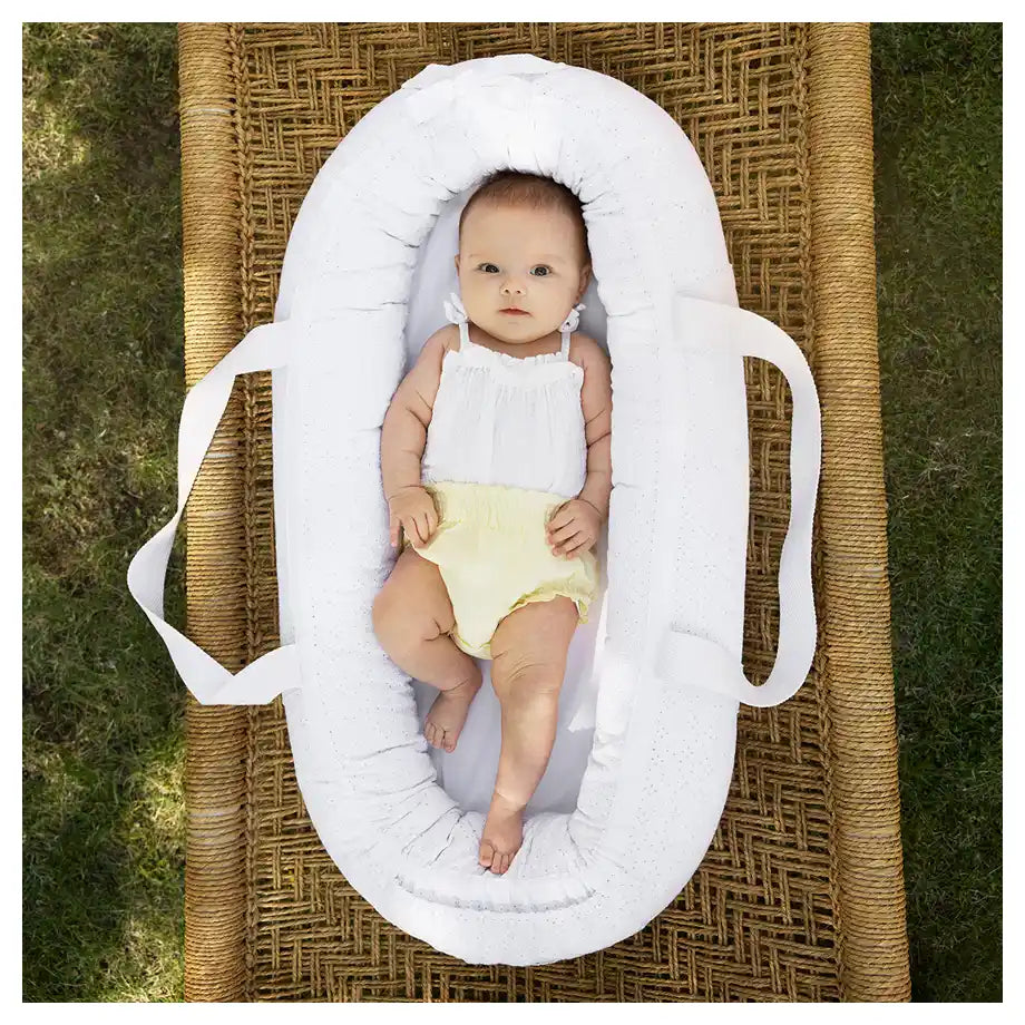 Elodie Baby Nest (Embroidery Anglaise)