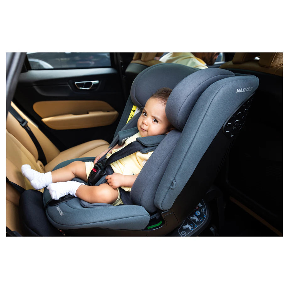 Maxi-Cosi Spinel 360 Plus Car Seat (Authentic Graphite)