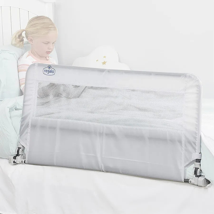 Regalo Hideaway Bed Rail Guard (109 x 50 cm)