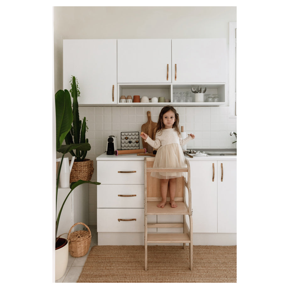 Larisa And Pumpkin Learning Tower 100% Natural Beech Wood (Natural)