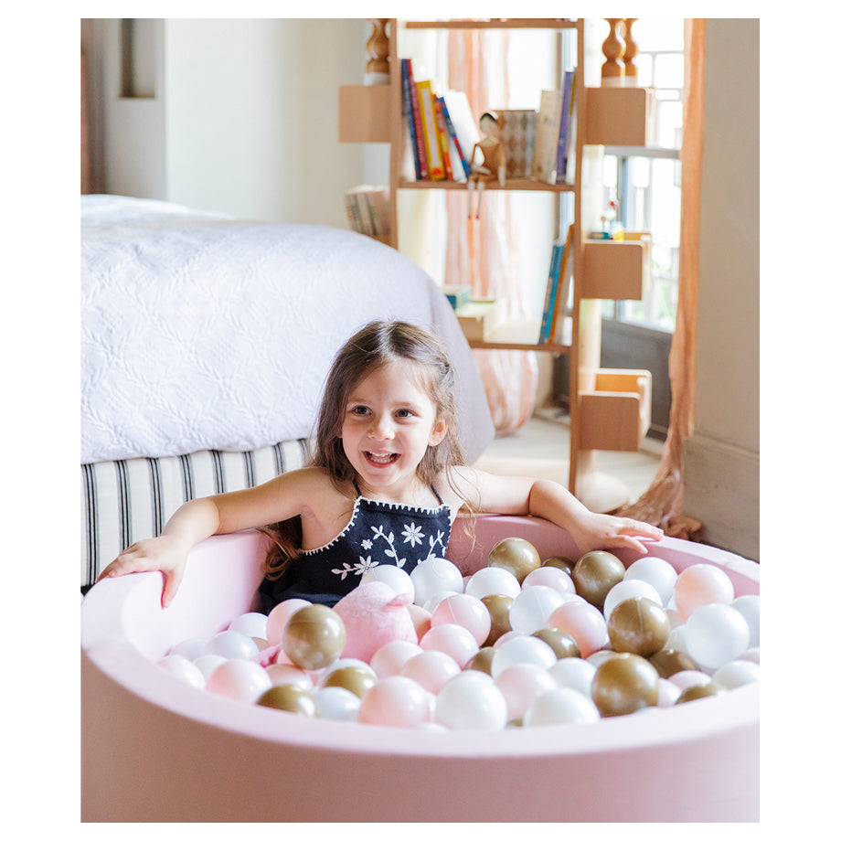 Larisa And Pumpkin Ball Pit 92Cm With 200 Balls XL (Powder/Gold/White)