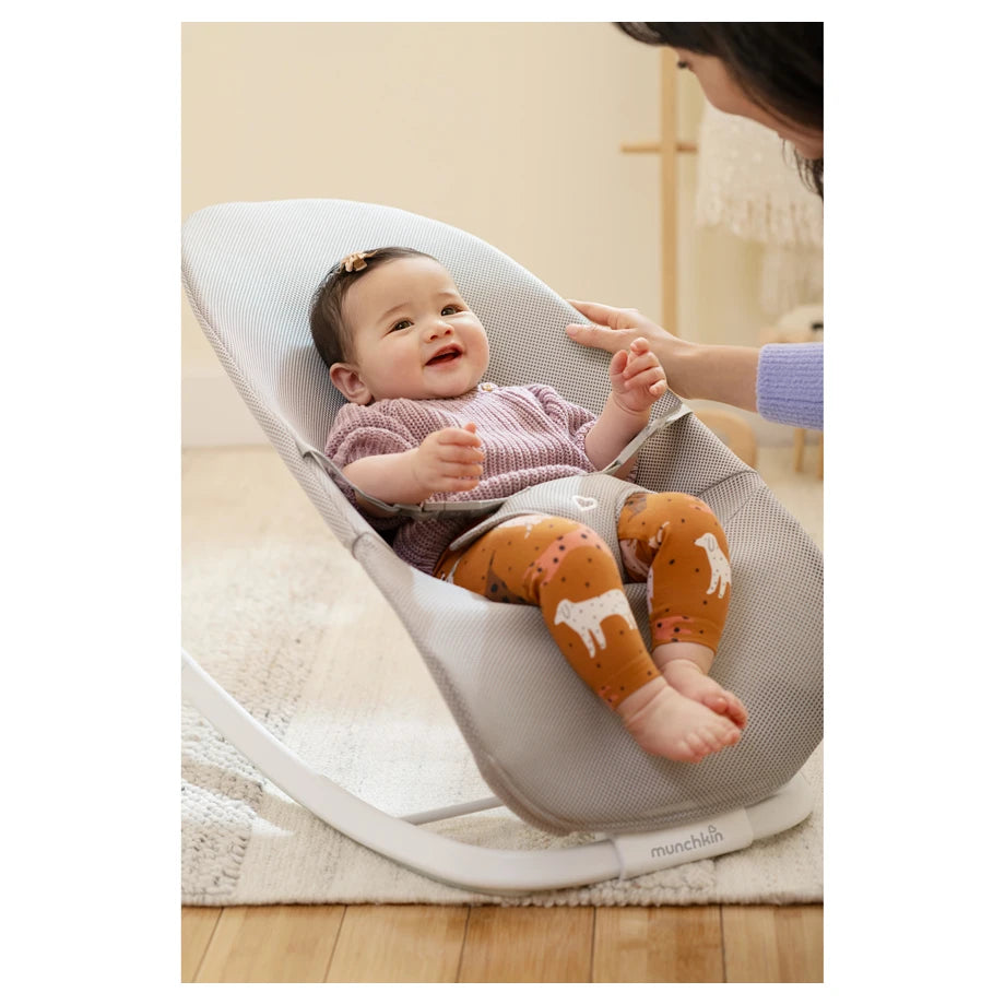 Munchkin Spring 2-in-1 Bouncer & Rocker