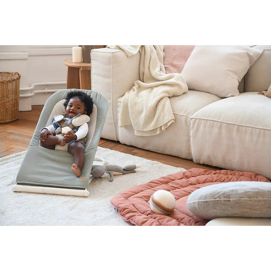 Beaba Foldable Bouncer Eazy Relax (Lichen) Beaba Foldable Bouncer Eazy Relax (Lichen)