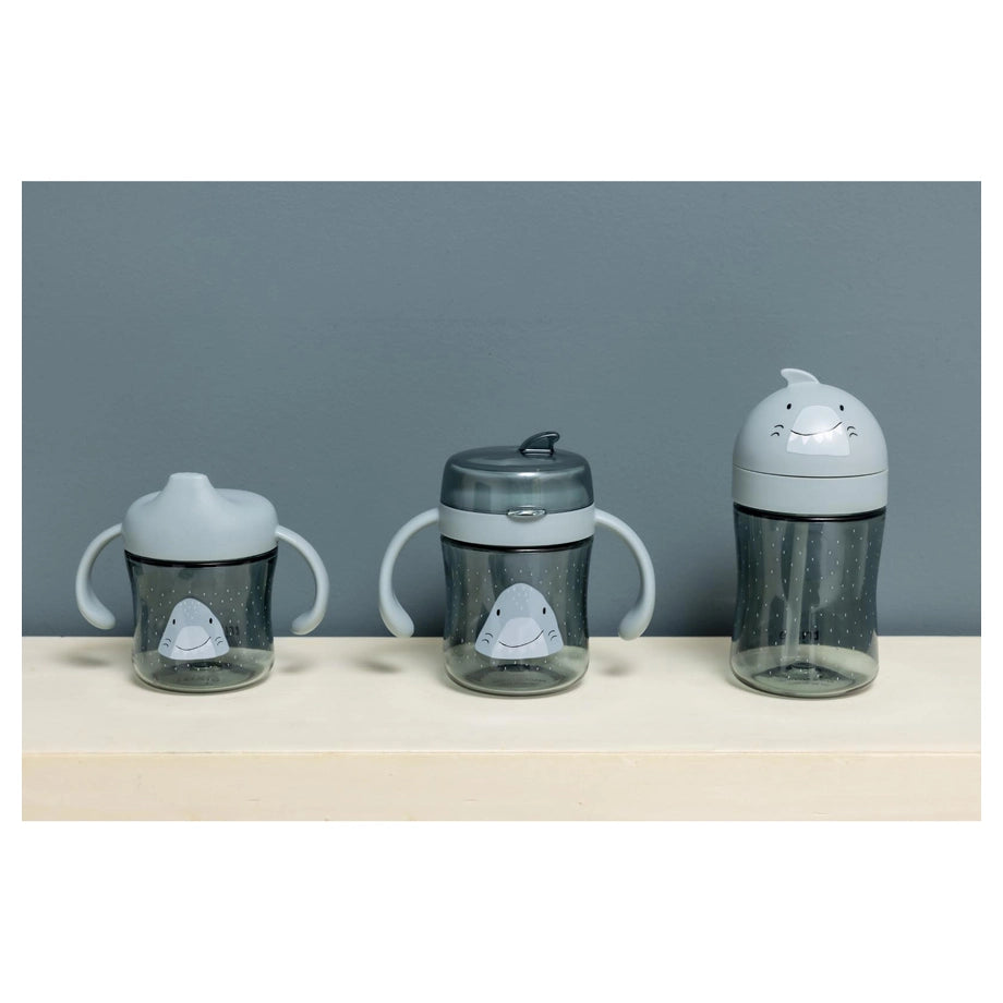 Trixie 360° Learning Cup with Handles 240ml (Mr. Shark)