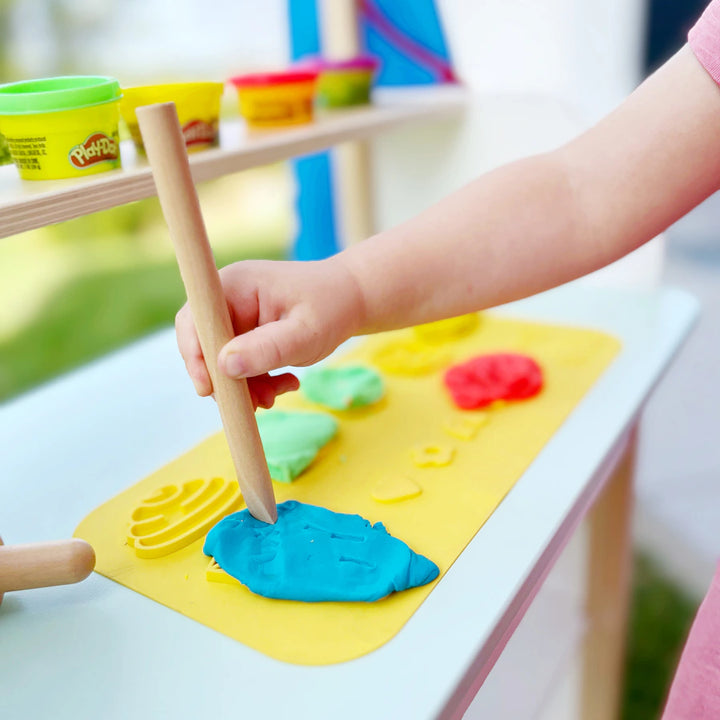 Play-Doh Wooden Play Set with Apron