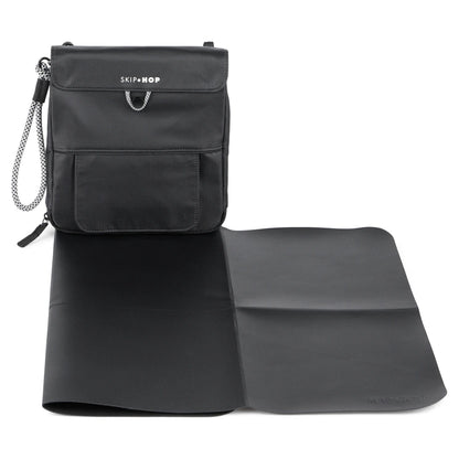 Skip Hop Clean Slate Changing Station (Black)